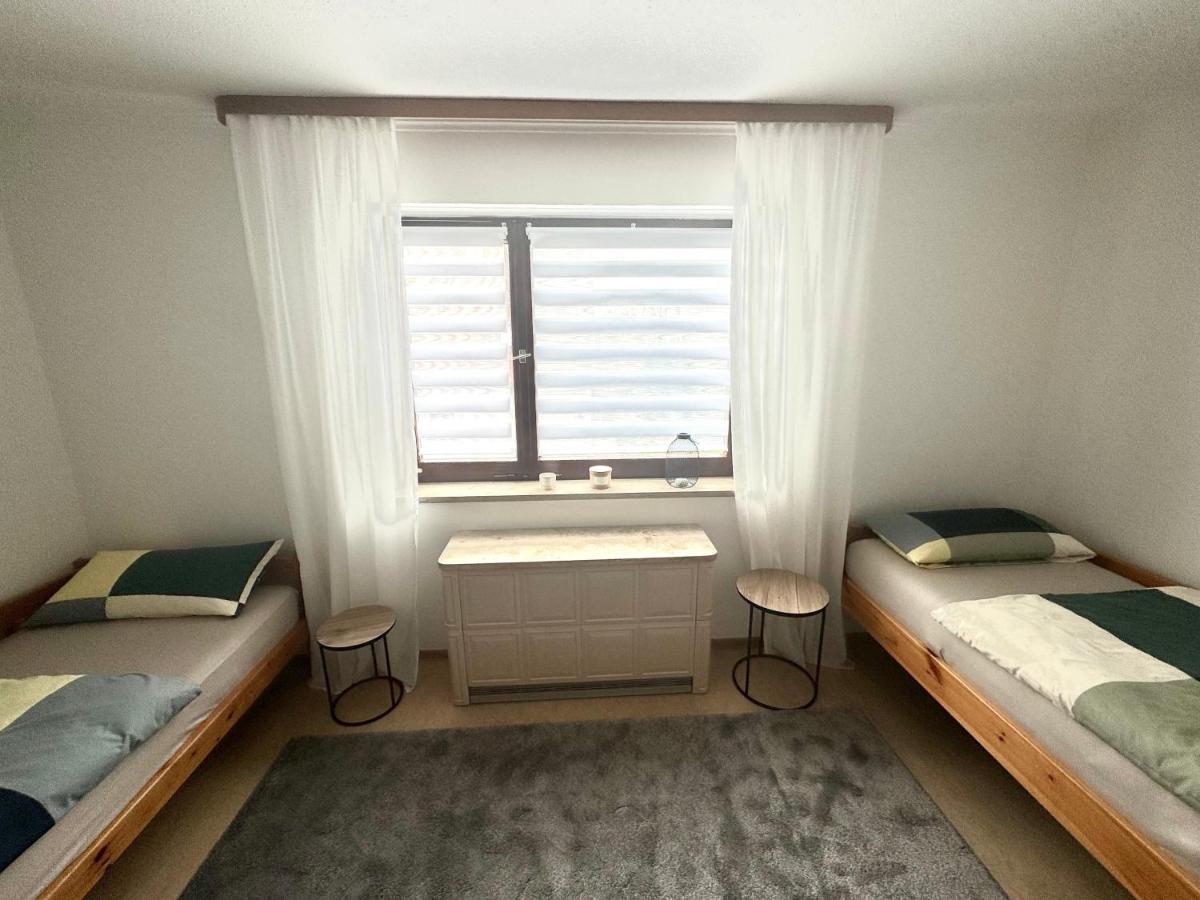 Schoenes, Friedliches Zimmer Augsburg Exterior foto